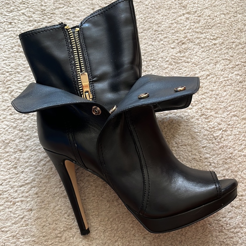 Bcbgeneration Peep Toe Leather Platform Booties 6… - image 7